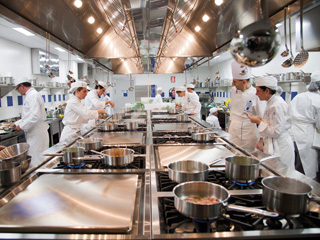 Escola de artes culinárias Cordon Bleu visita o Brasil Escola de artes culinárias Cordon Bleu visita o Brasil